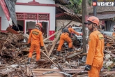 Tsunami in Indonesia video, Tsunami in Indonesia updates, tsunami in indonesia kills over 280 hundreds missing, Indonesia