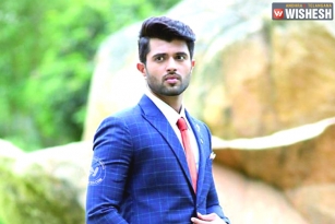 Pellichoopulu Actor Vijay Deverakonda To Feature In Private Music Album