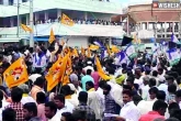 TDP Vs YSRCP latest updates, Vinukonda politics, clash between ysrcp and tdp supporters in vinukonda, Fight