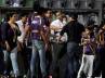 non-cognizable offence, SRK, mca to meet today on wankade stadium scuffle, Mumbai cricket association