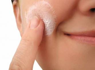 Garlic juice and mudpack can prevent acne