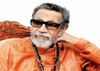 Demise of Thackeray: VIPs arrive at Mumbai