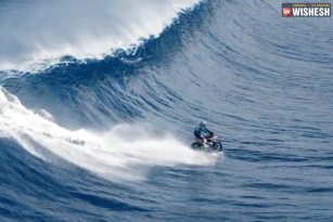 Nail biting bike ride on Pacific Ocean