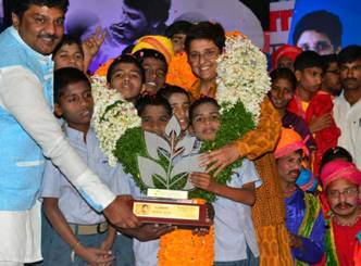 Kiran Bedi Honored With Sankalpa Sanjeevani