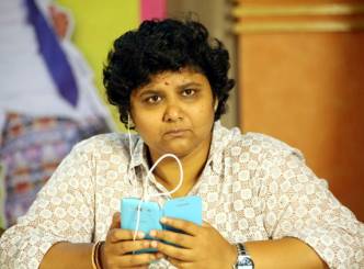 Jabardasth backing: Nandini Reddy clears rumours