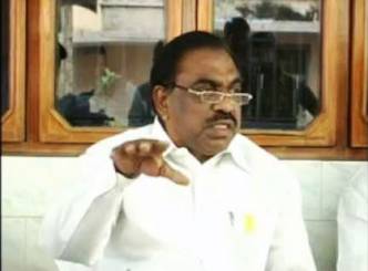Endowments minister on collapsed gopuram