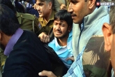 Kanhaiya bail JNU, India news, jnu row kanhaiya kumar gets interim bail, Kanhaiya