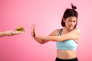 Tips to stay away from Eating Junk Food