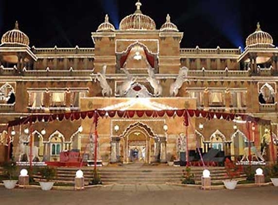Rs 6.5 Cores Gandharva Mahal set