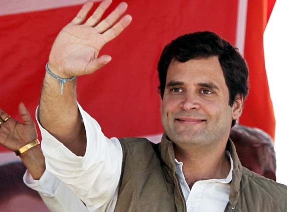 Rahul Gandhi plunged into campaign in Modi run state