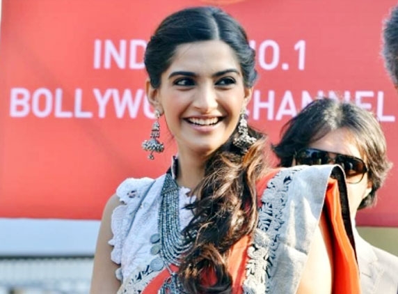 Sonam wary of &#039;youth style icon&#039; tag