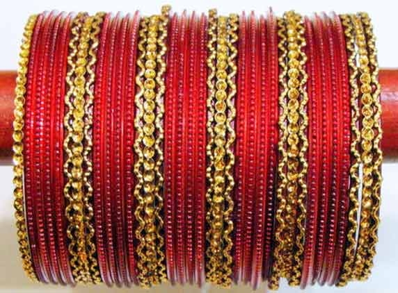 &#039;Red&#039; bangles are in Indian tradition... 