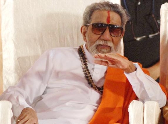 Bal Thackeray critical, on life-support
