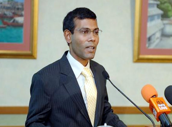 Family seeks asylum in Sri Lanka while Nasheed placed under house arrest 