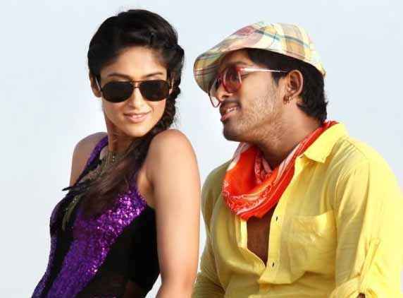 Julayi bi-lingual releases on Aug 09