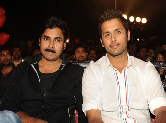 Hero Nithin special role in Power Star's Gabbar Singh!