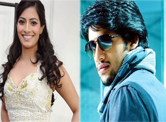 Varalakshmi pairs up with Naga chaitanya