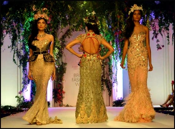 Best pictures from India Bridal Fashion Week 2013