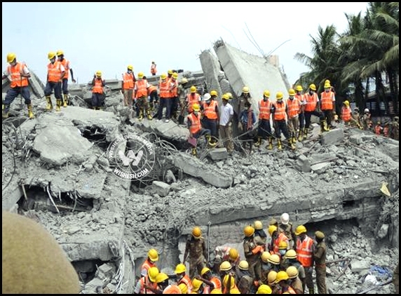 Death toll 54 in building collapse