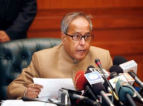 Enough is enough, stop protesting in Lok Sabha, Pranab tells T cong MPs