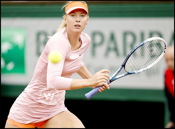 Sharapova in French Open semis