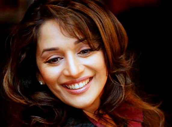 Iconic Madhuri Dixit to make her IIFA debut!