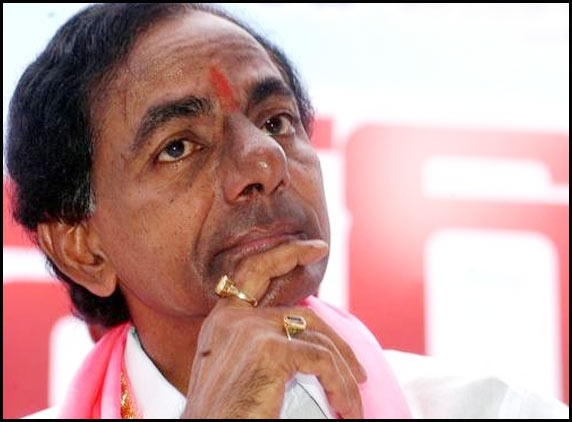 KCR calls upon suspended MPs to quit Congress