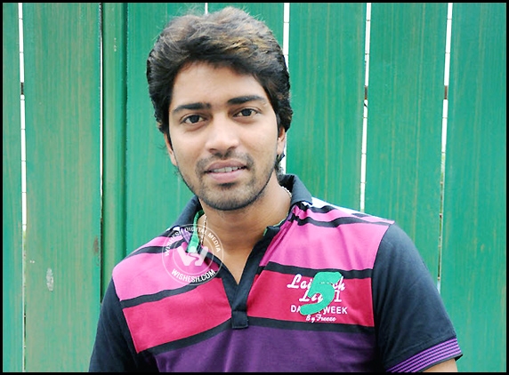 Allari Naresh to turn director