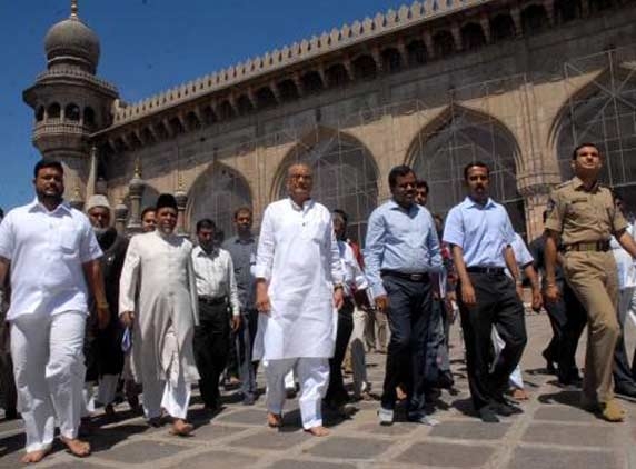 Ahmedullah inquires on Ramzan arrangements