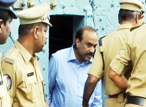 Cash for bail case: Gali Janardhan Reddy gets bail