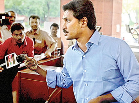 CBI grills officials in Jagan, Emaar cases 