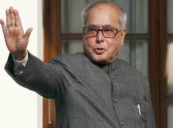 Priest and President Pranab Mukherjee