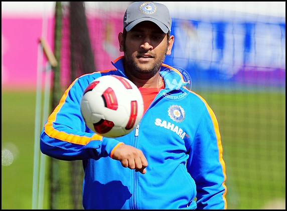 Dhoni becomes co-owner of football team