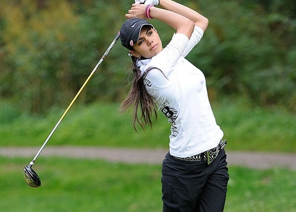 Women Golf: Sharmila faces heat, but in contention