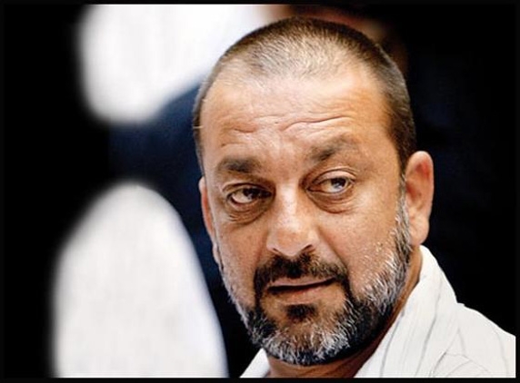 Sanjay Dutt experiences home food ban!