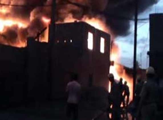 Fire Accident at oil factory in Kolkata