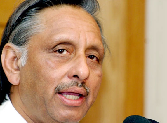 Mani Shankar Aiyar stirs the Hornet&#039;s nest , compares opposition to animals  