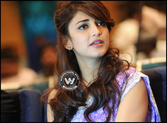 Shruti Haasan files complaint