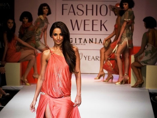 1st March to enjoy Lakme Fashion Week 2012