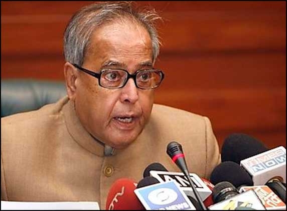 Pranab assures global financial community of reverting Indian economy to recovery