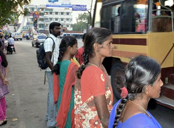 No treatment to pregnant, delivery at bus stop!