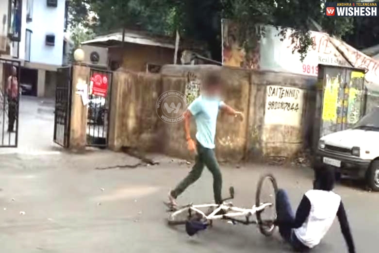Bicycle stealing prank teaches a lesson