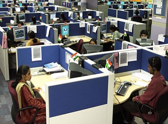 Philippines beats India to arise as pioneer in call centre business