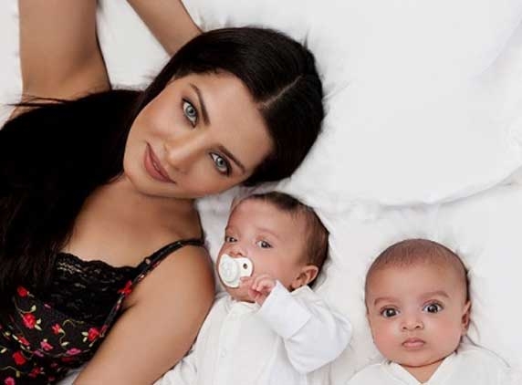 Celina Jaitley with her twins