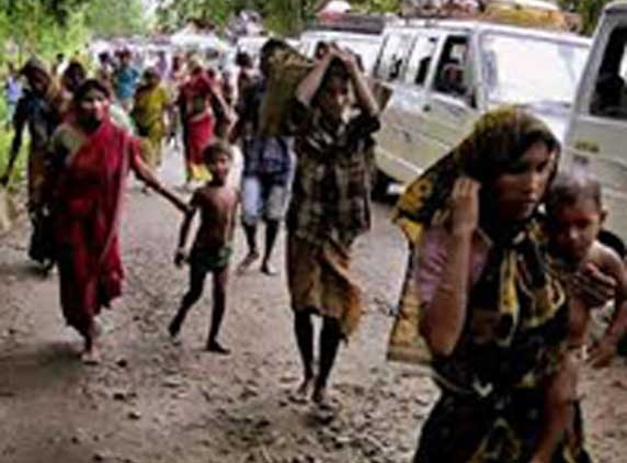 500 Refugees in relief camps missing