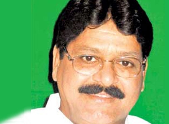 MP Sarve apologizes over remarks against YSR