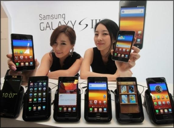 Samsung rolls out Galaxy S III