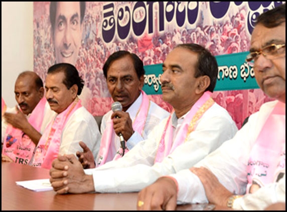 I will return in Telangana state: KCR