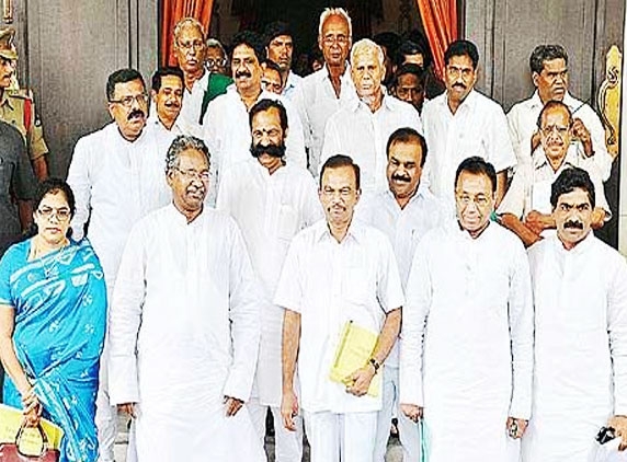 No consensus among Seemandhra leaders!