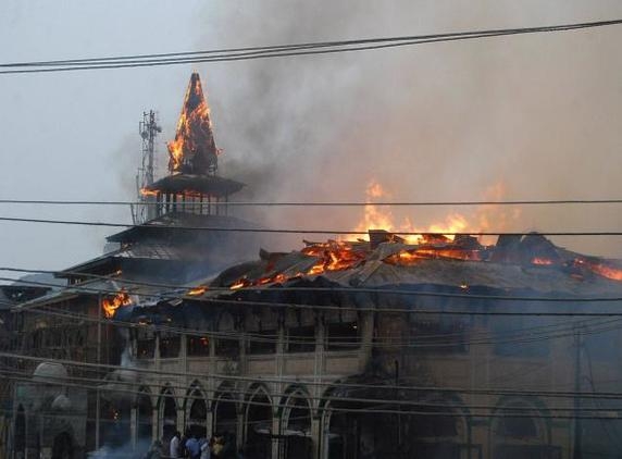 Sufi shrine: Fire breaks out at  200 year old shrine